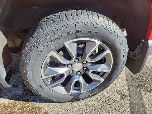 Certified 2023 Chevrolet Silverado 1500 LT AWD/4WD image 41