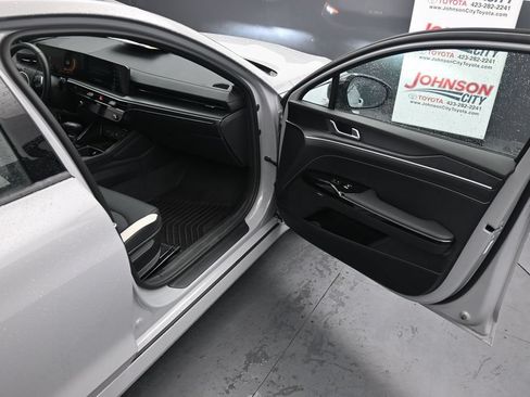 Used 2025 Kia K5 GT-Line w/ GT-Line Premium Package FWD image 23