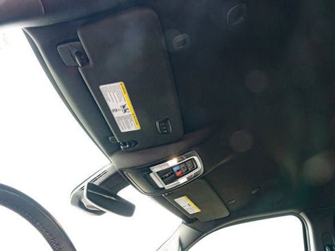 Used 2025 RAM 1500 Big Horn AWD/4WD image 17