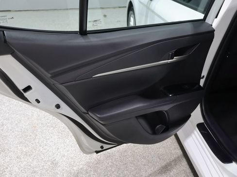 Used 2025 Toyota Camry LE FWD image 19