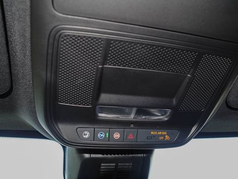 Used 2026 Chevrolet Equinox LT FWD image 30