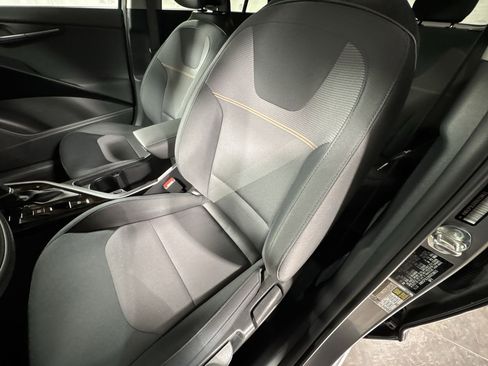 Certified 2025 Kia Niro LX image 18