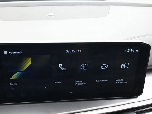 Used 2024 Kia Sorento LX image 19