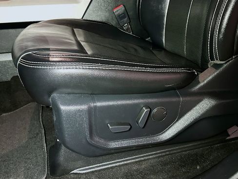 Certified 2020 Ford F150 Lariat image 18