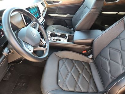 Used 2025 Volkswagen Atlas SE