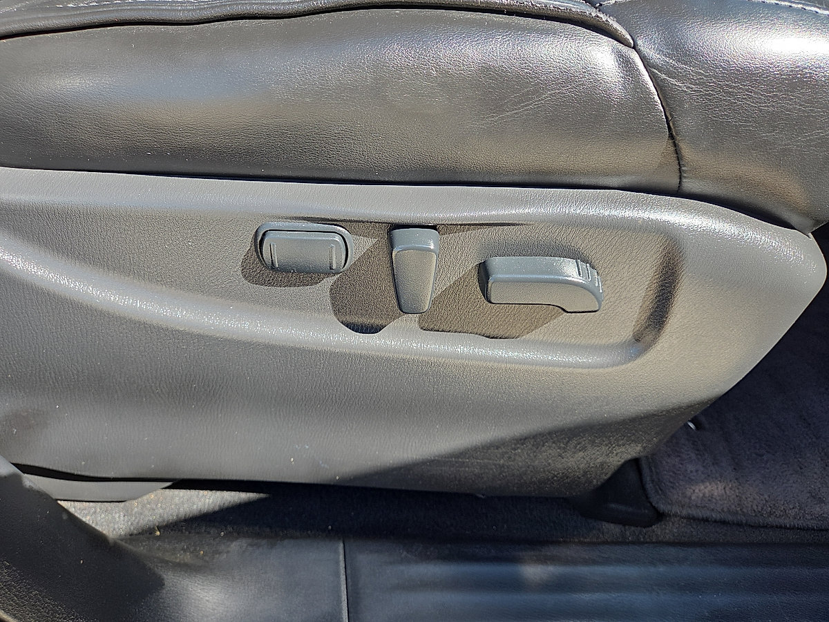 Used 2016 INFINITI QX80 2WD w/ Driver's Assistance Package image 15