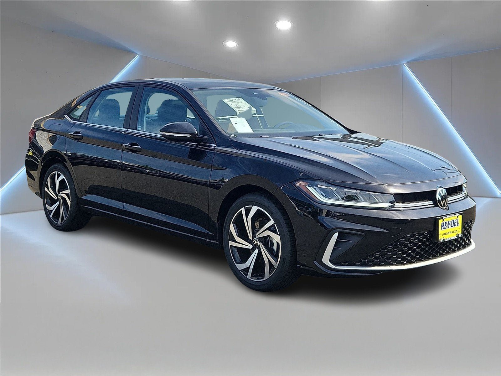 New 2027 Volkswagen Jetta SEL FWD image 2