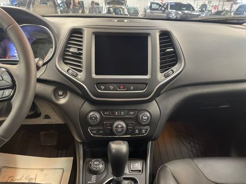 Used 2023 Jeep Cherokee Altitude Lux w/ Lux Elite Package AWD/4WD image 19