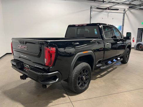 Used 2020 GMC Sierra 2500 Denali w/ Denali Ultimate Package AWD/4WD image 2