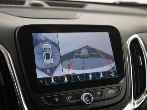 Used 2021 Chevrolet Equinox Premier AWD/4WD image 22