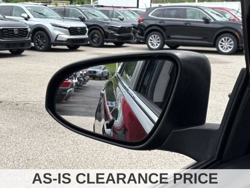 Used 2015 Toyota Camry XSE w/ Moonroof Package FWD image 34