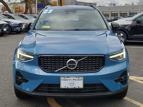 Certified 2023 Volvo XC40 B5 Plus w/ Driver Assist Package image 2