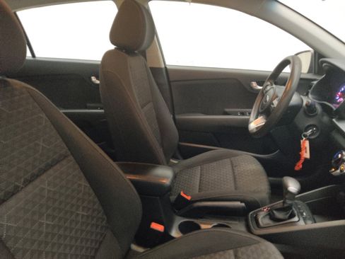 Used 2019 Kia Rio S FWD image 21