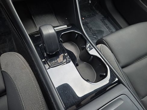 Certified 2023 Volvo C40 Recharge Core AWD/4WD image 31