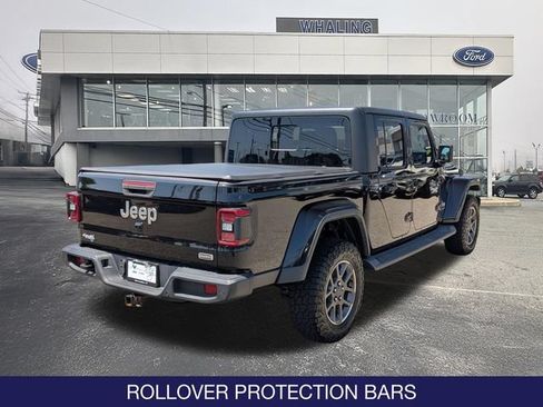 Used 2020 Jeep Gladiator Overland AWD/4WD image 7