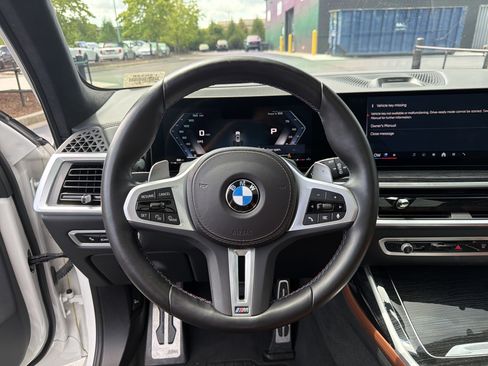 Used 2024 BMW X7 M60i w/ Executive Package AWD/4WD image 12