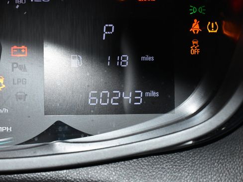 Used 2022 Chevrolet Spark LS image 28