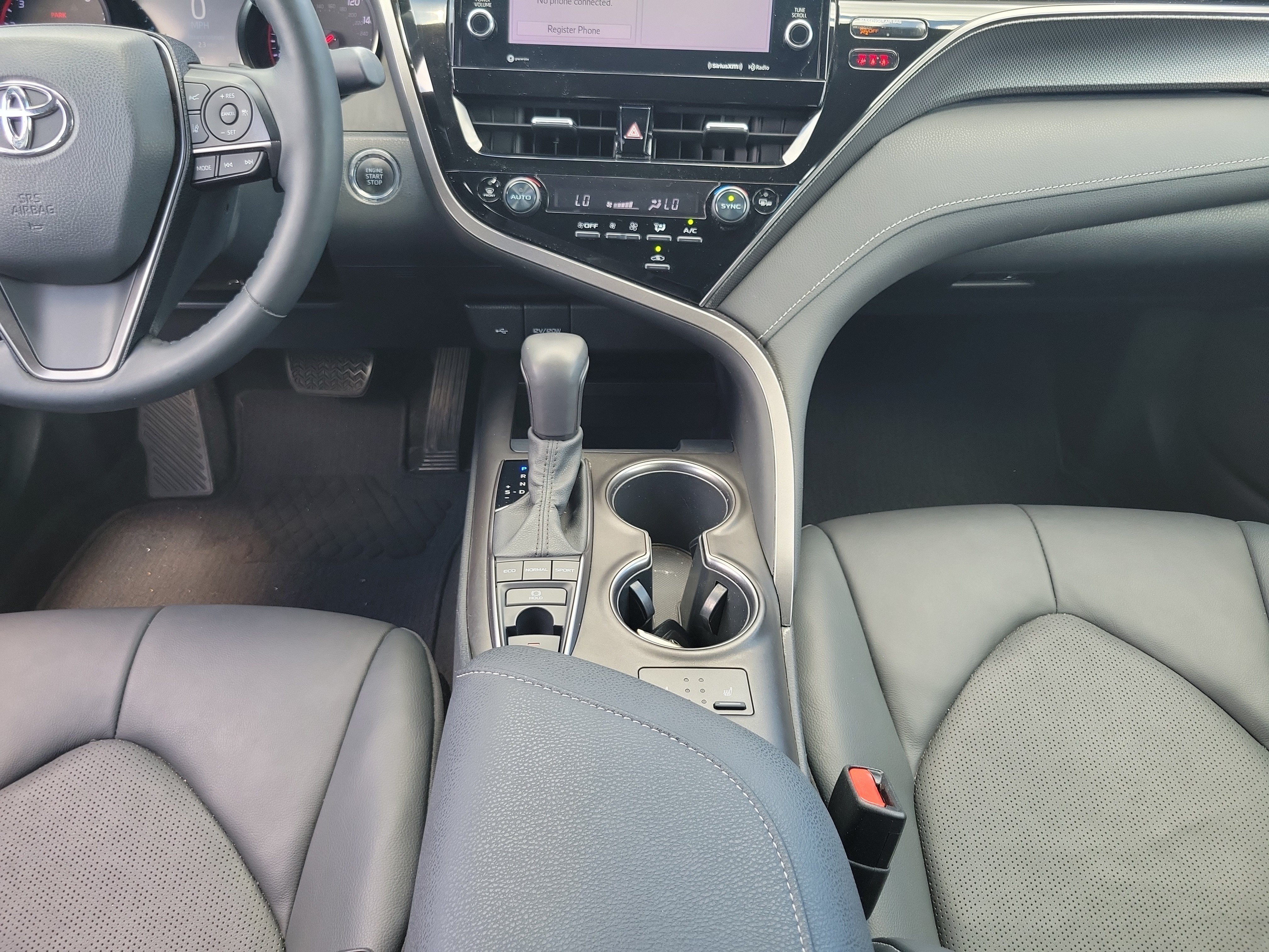 Used 2021 Toyota Camry XSE AWD/4WD image 17