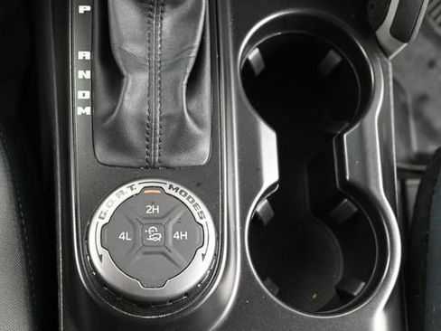 Used 2021 Ford Bronco Outer Banks image 17