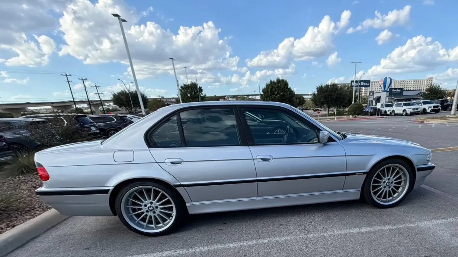 Used 2001 BMW 740i RWD image 17