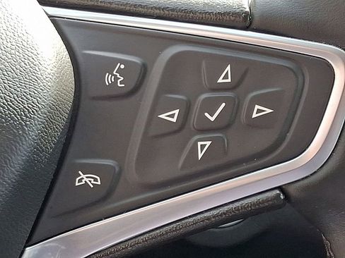 Certified 2023 Chevrolet Equinox LT AWD/4WD image 23