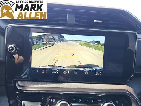 Used 2025 GMC Sierra 1500 AT4 AWD/4WD image 15