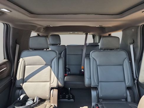 Used 2022 GMC Yukon Denali w/ Denali Ultimate Package image 41