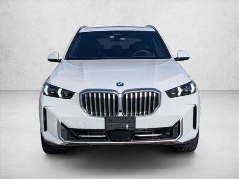 Certified 2024 BMW X5 sDrive40i image 2