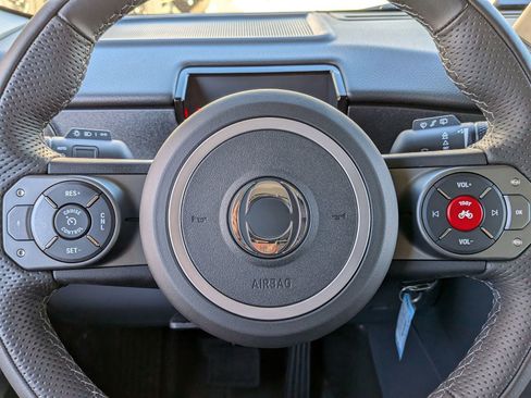 New 2025 INEOS Grenadier image 11