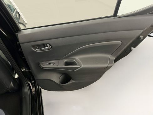 Used 2025 Nissan Versa SV FWD image 29