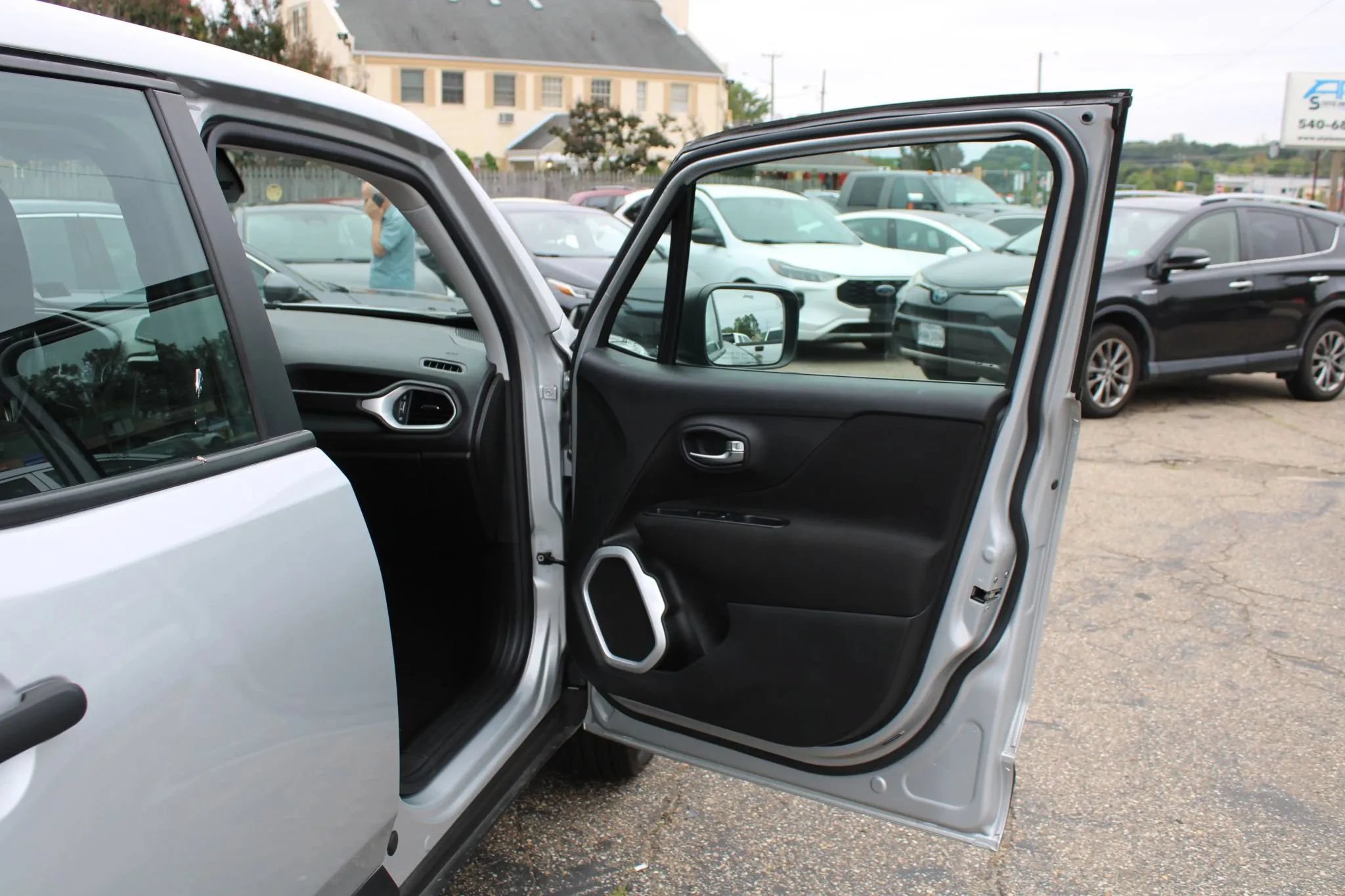 Used 2021 Jeep Renegade Sport AWD/4WD image 11