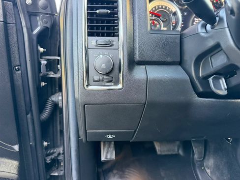 Used 2013 RAM 1500 Sport w/ Sport Premium Group AWD/4WD image 46