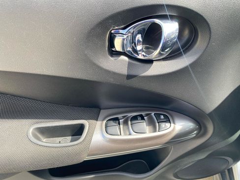 Used 2013 Nissan Juke S AWD/4WD image 17