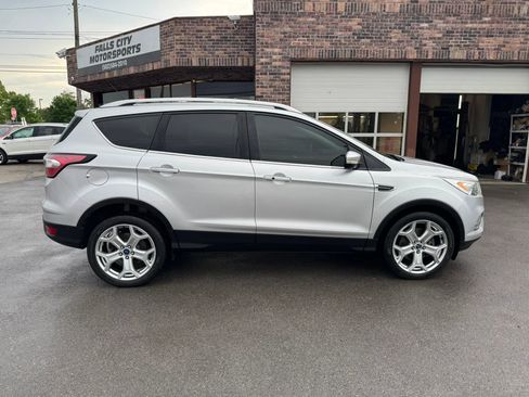 Used 2017 Ford Escape Titanium w/ Equipment Group 301A FWD image 16