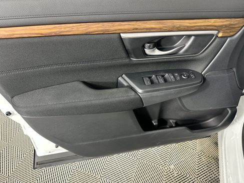 Certified 2022 Honda CR-V EX image 18