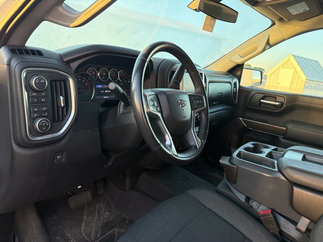 Used 2022 Chevrolet Silverado 1500 RST w/ Redline Edition AWD/4WD image 6