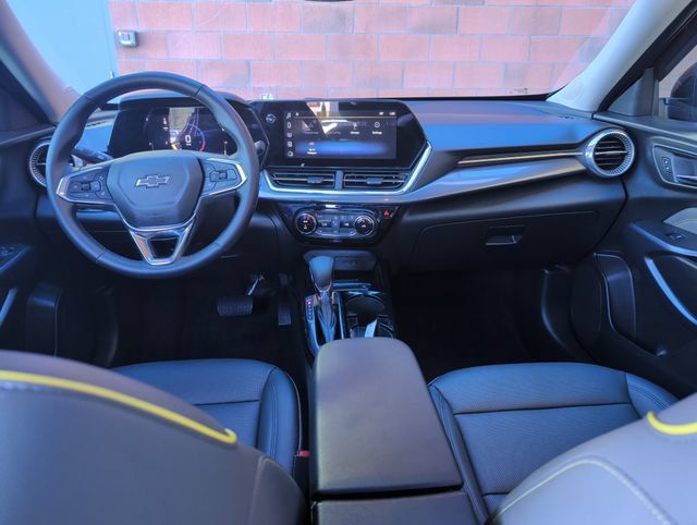Used 2024 Chevrolet Trax ACTIV w/ Sunroof Package FWD image 15