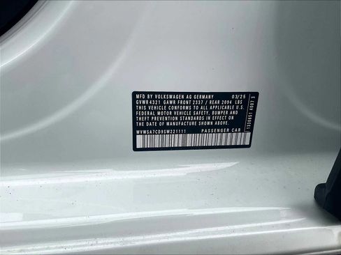 New 2025 Volkswagen GTI SE image 17