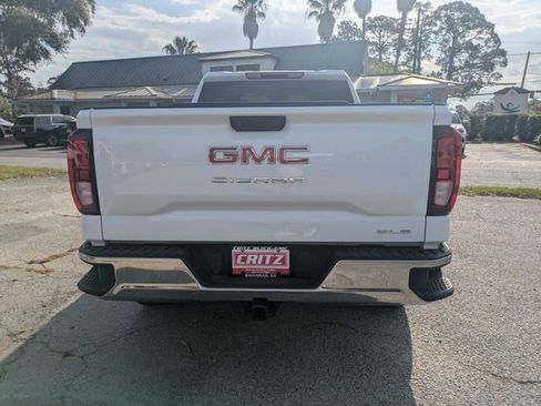 New 2026 GMC Sierra 1500 SLE image 6