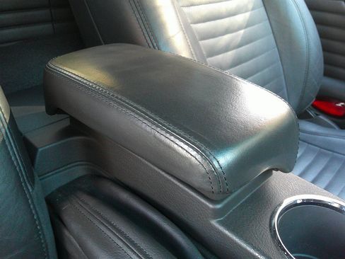 Used 2002 Ford Thunderbird image 22