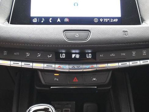 Used 2020 Cadillac XT4 Premium Luxury w/ Driver Awareness Package AWD/4WD image 24