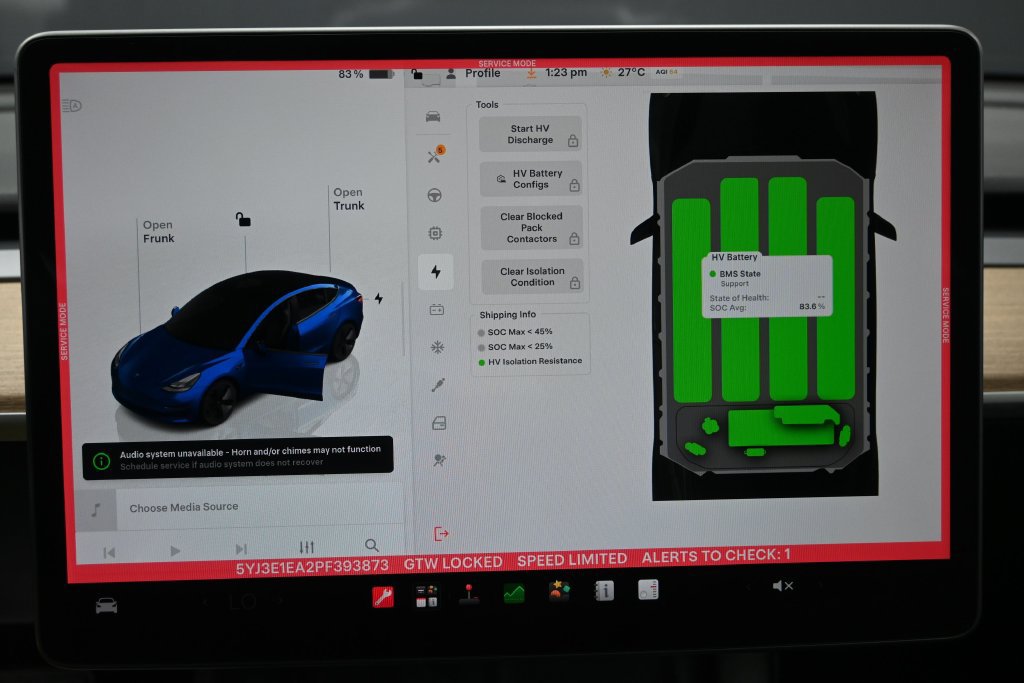 Used 2023 Tesla Model 3 Standard Range RWD image 14