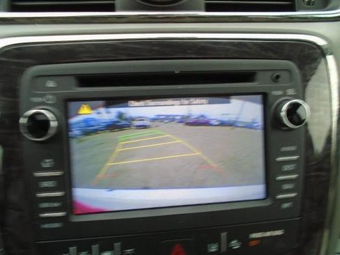 Used 2017 Buick Enclave Premium w/ Experience Buick Package image 11