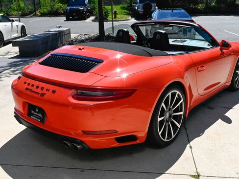 Used 2019 Porsche 911 Carrera 4S AWD/4WD image 52