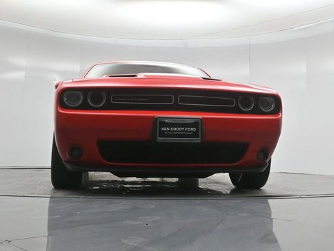 Used 2016 Dodge Challenger SXT Plus RWD image 41
