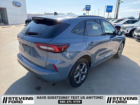 Used 2024 Ford Escape ST-Line w/ Tech Pack #1 FWD image 4