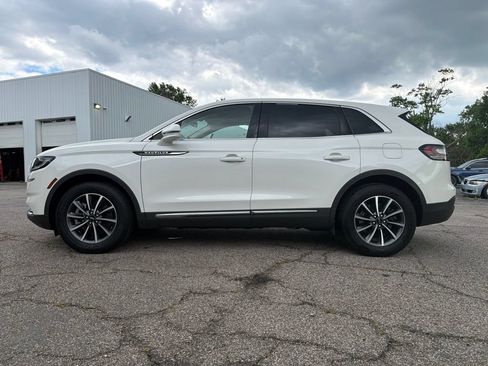 Used 2022 Lincoln Nautilus AWD image 10