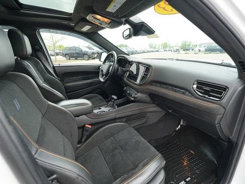 Used 2023 Dodge Durango R/T w/ Hemi Orange Plus Package AWD/4WD image 23