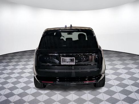 New 2026 Land Rover Range Rover Long Wheelbase SE AWD/4WD image 4