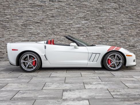 Used 2012 Chevrolet Corvette Grand Sport w/ 3LT Preferred Equipment Group image 14
